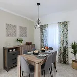 Luxury Walking Distance Gale *