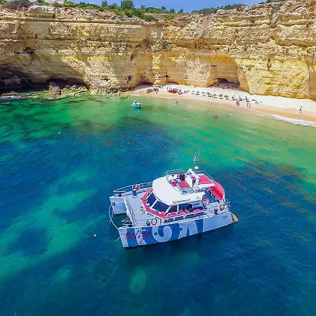 Villa Luxury Walking Distance Galé Albufeira