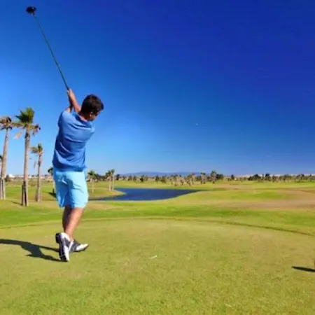 Luxury Walking Distance Gale Villa